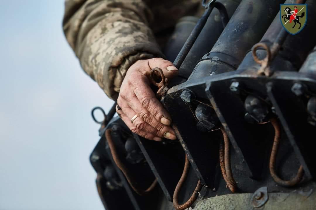 Рукопис Залужного, шолом “Karaya”, портрети захисників від Міни Сорвіно — у місті стартує унікальний проєкт