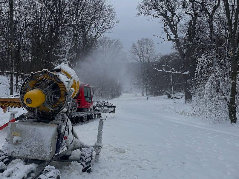 У Києві відкрили нову трасу для катання на лижах і сноубордах